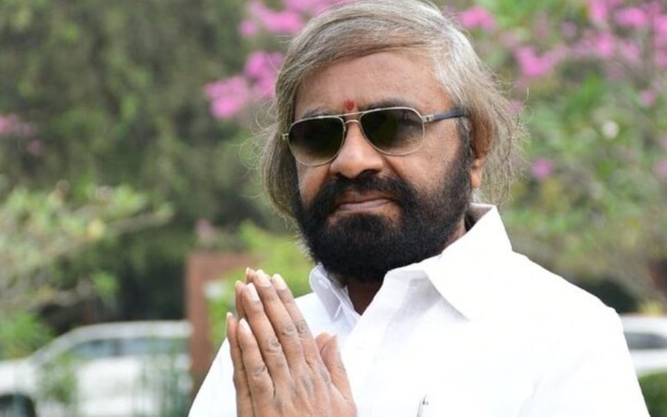 Trekking without nature guide won't be allowed; Karnataka forest minister releases SOP